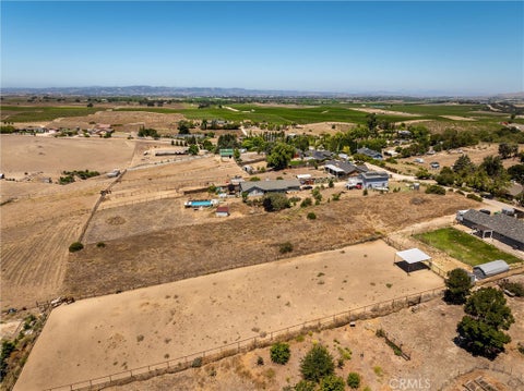 Tiny photo for 8290 Plane View Place, Paso Robles, CA 93446 (MLS # NS26143544)