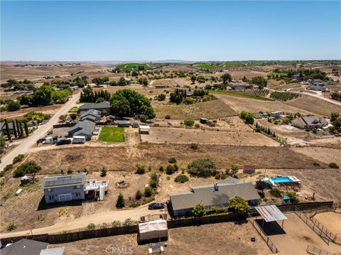 Tiny photo for 8290 Plane View Place, Paso Robles, CA 93446 (MLS # NS26143544)