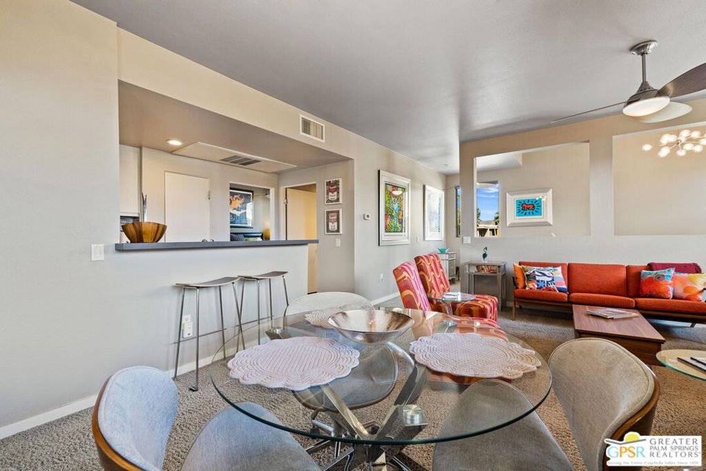 930 E Palm Canyon 204