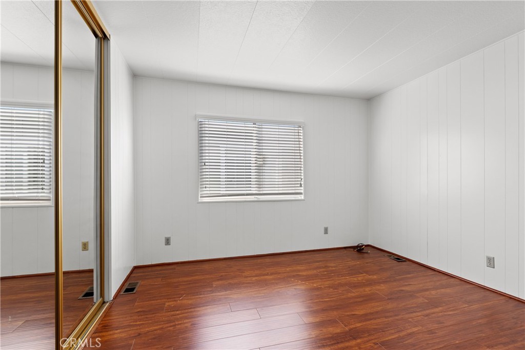 Groves Trailer Park (TG) - Residential