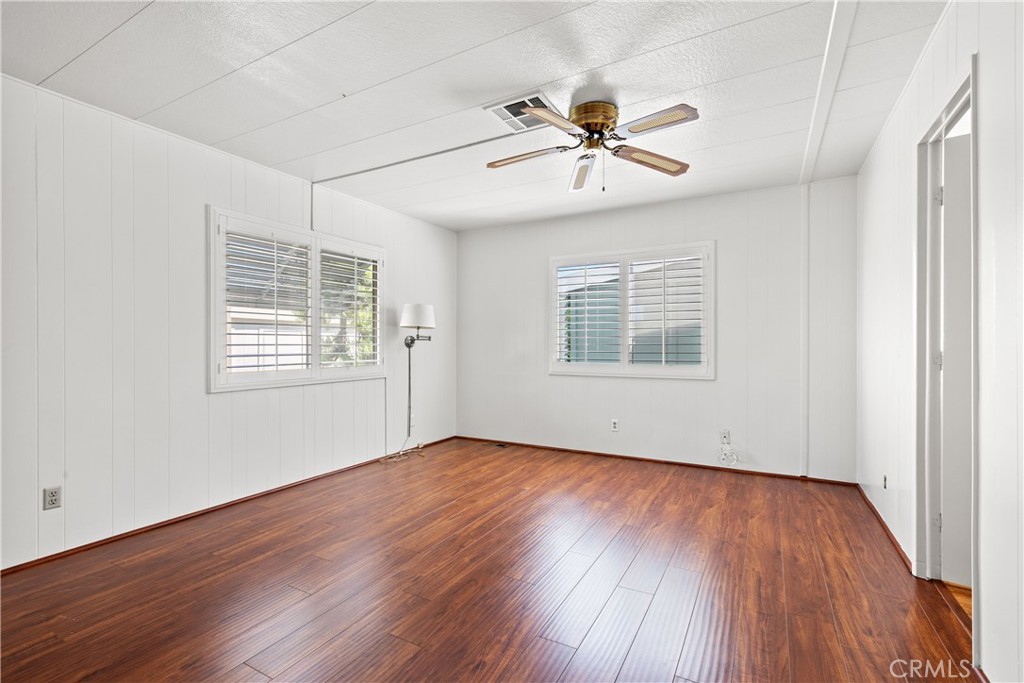 Groves Trailer Park (TG) - Residential