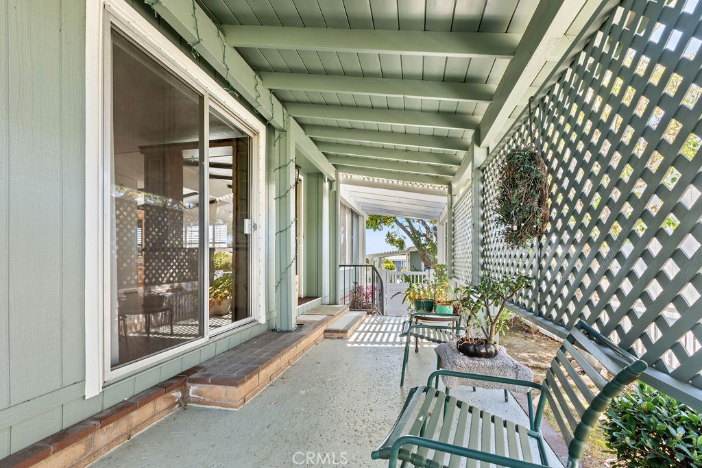 5200 Irvine Boulevard 156