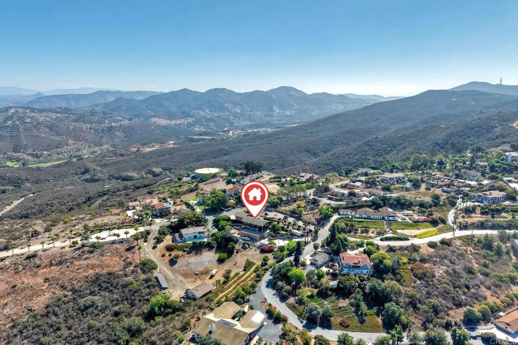 2335 Mirador