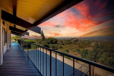 Photo of 2335 Mirador, Vista, CA 92084 (MLS # NDP2509917)