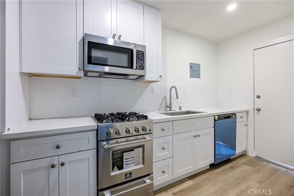 Photo of 1027 N Coast Hwy Hwy #F, Laguna Beach, CA 92651 (MLS # LG26060202)