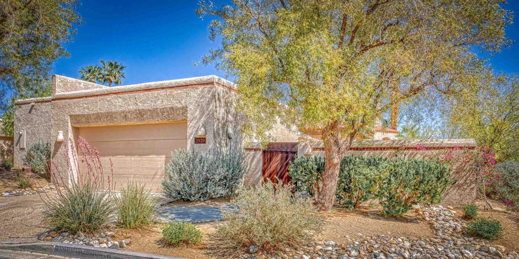1929 Desert Vista