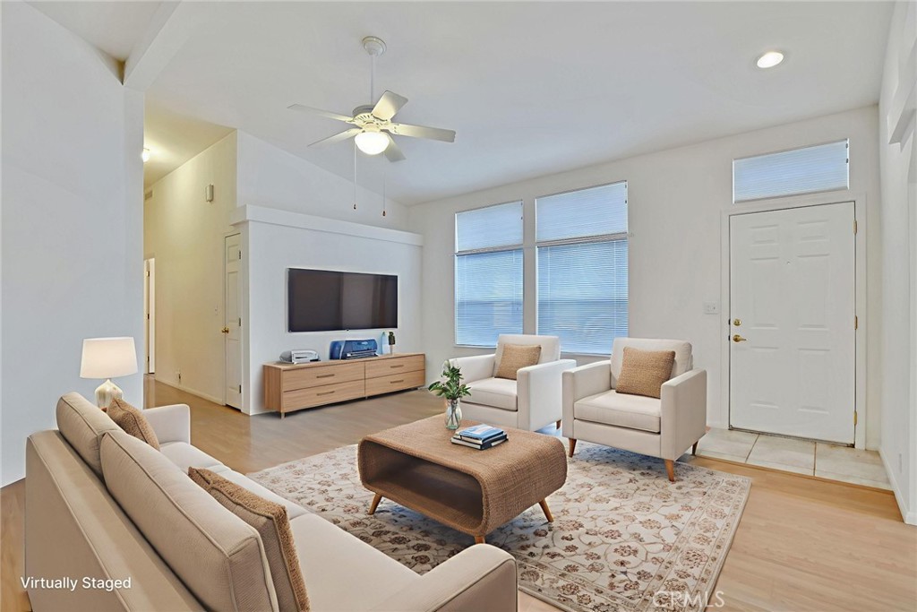 10961 Desert Lawn Drive 453