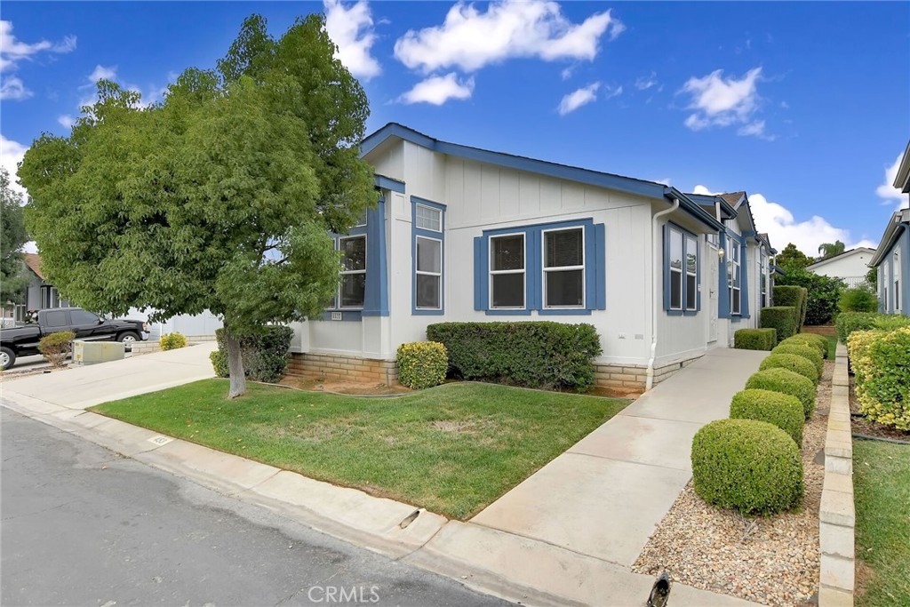 10961 Desert Lawn Drive 453