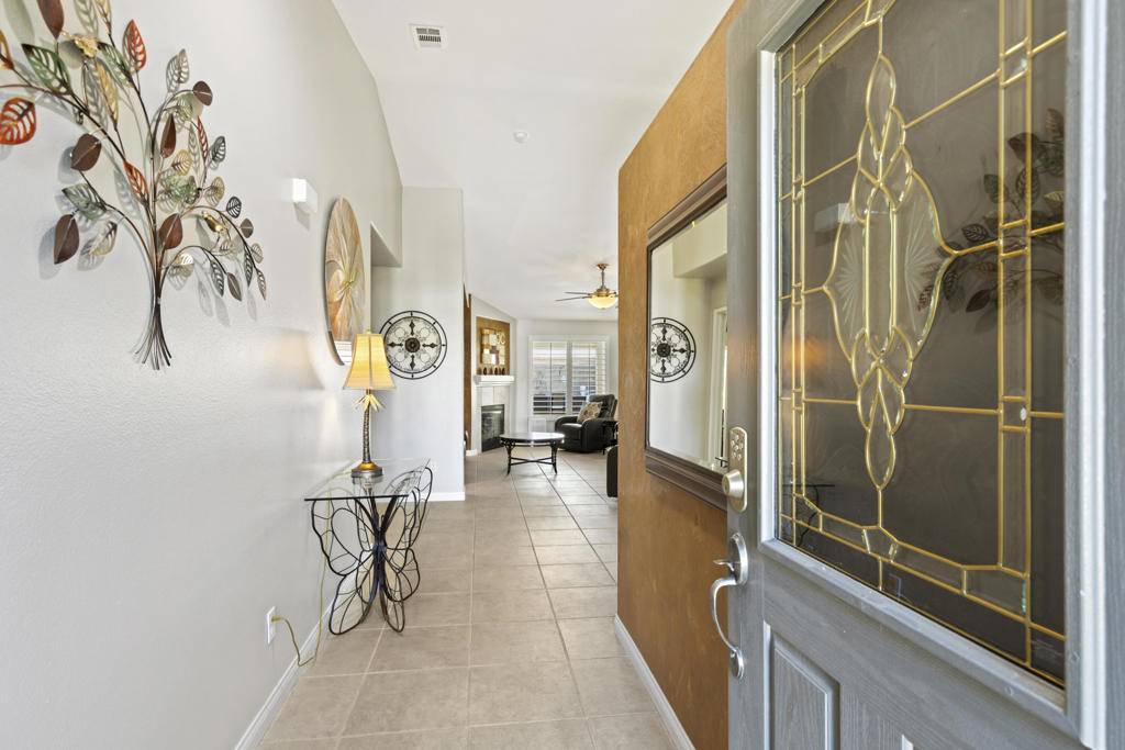 Las Brisas North - Residential