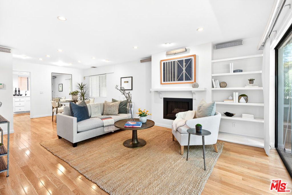 Photo of 1207 California Avenue, Santa Monica, CA 90403 (MLS # 26667167)