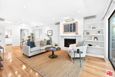 Photo of 1207 California Avenue, Santa Monica, CA 90403 (MLS # 26667167)