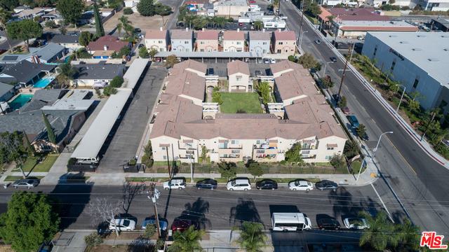 We are pleased to present the opportunity to acquire 14960 Clark Avenue, a 25-unit, non-rent controlled apartment community locatedin the city of Hacienda Heights. Built in 2004 and professionally managed, the property is well maintained with an excellent unit-mix.The subject property offers residents luxury finishes with tasteful modern appointments. The improvements feature secured covered (select units)onsite parking, on-site laundry, and central air-conditioning. The property consists of one 2BR/1BA (two-bedroom/one-bathroom) unit, 10 3BR/1BA (threebedroom/one-bathroom) units and 14 3BR/2BA (three-bedroom/two-bathroom) units. Residents benefit by being adjacent to City of Industry which is in the forefront of Southern California's growing industrial development with a large daily workforce while still being located in Hacienda Heights which is a family community with homes nestled in the foothills.