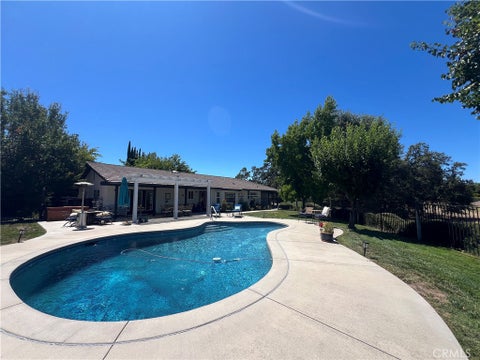 Tiny photo for 915 Santa Rita RD, Templeton, CA 93465 (MLS # NS26170281)