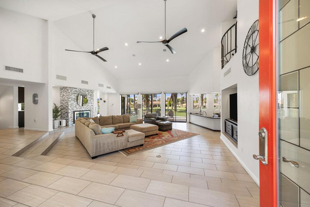 79595 Bermuda Dunes Drive