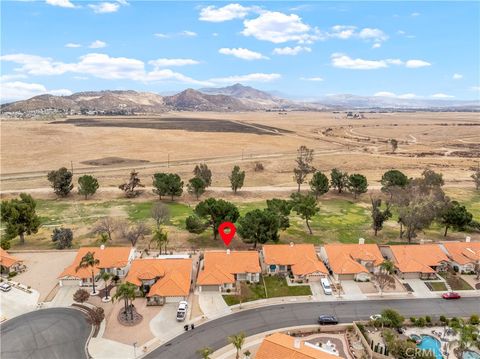 1730 Almond Tree Hemet CA 92545