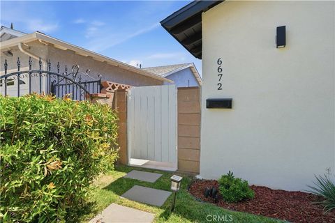 Tiny photo for 6670 Platt AVE, West Hills, CA 91307 (MLS # SR26102717)