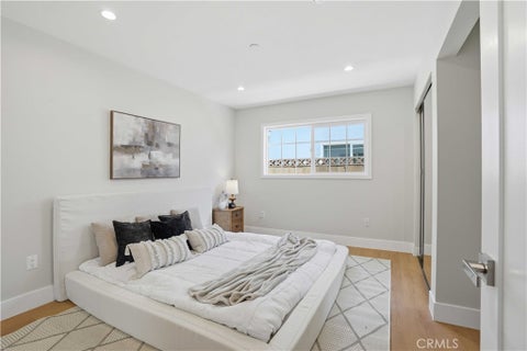 Tiny photo for 6670 Platt AVE, West Hills, CA 91307 (MLS # SR26102717)
