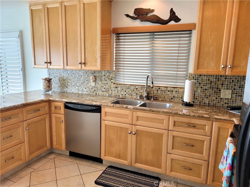 Old Town (OLDT) - Residential Lease
