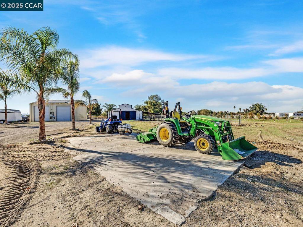 RURAL/RANCH - Residential