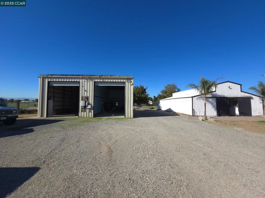 RURAL/RANCH - Residential