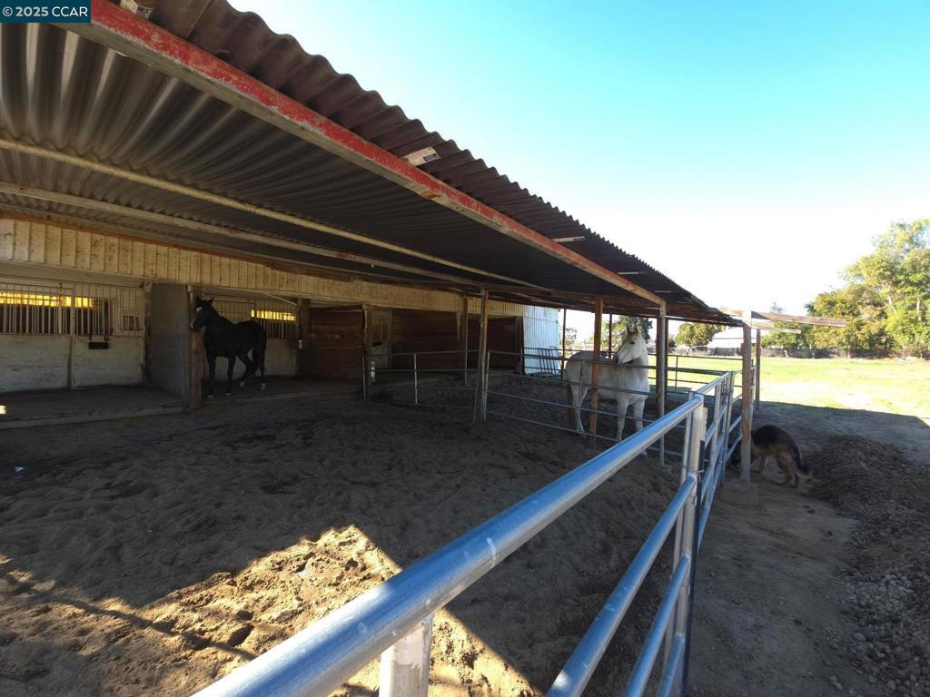 RURAL/RANCH - Residential