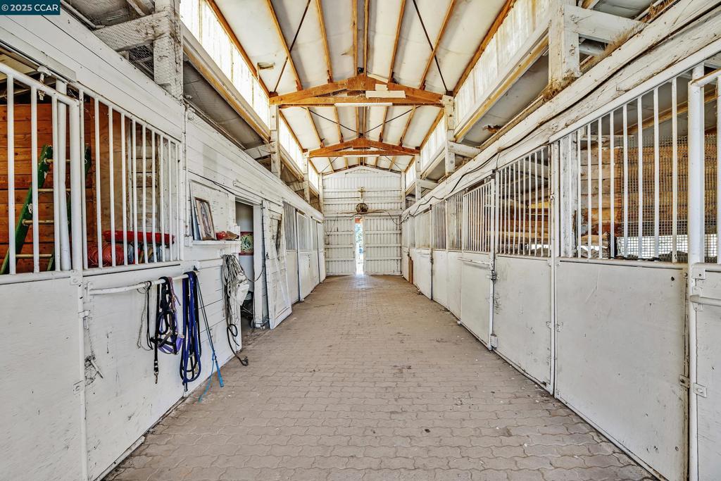 RURAL/RANCH - Residential