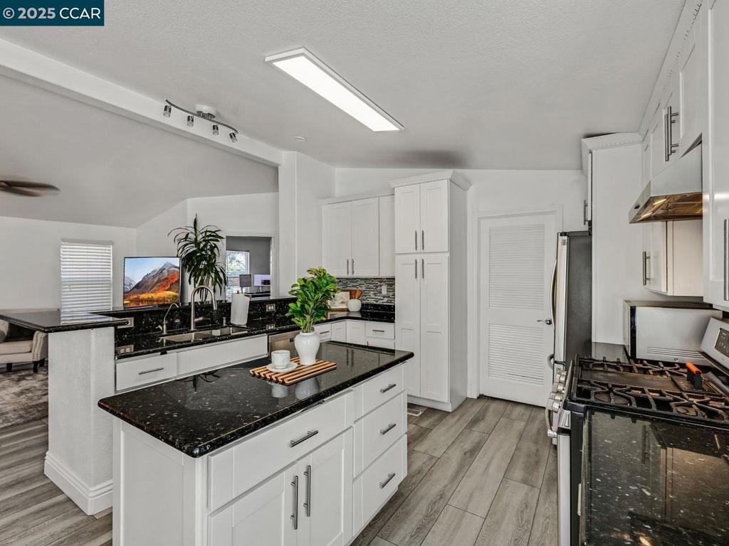 RURAL/RANCH - Residential