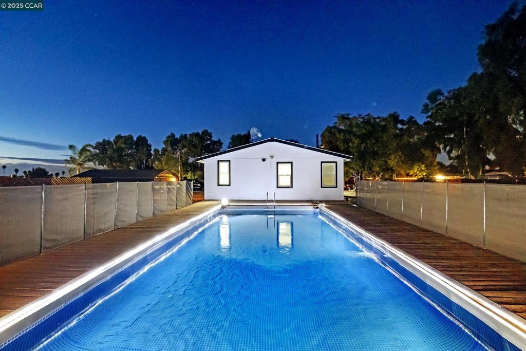 RURAL/RANCH - Residential