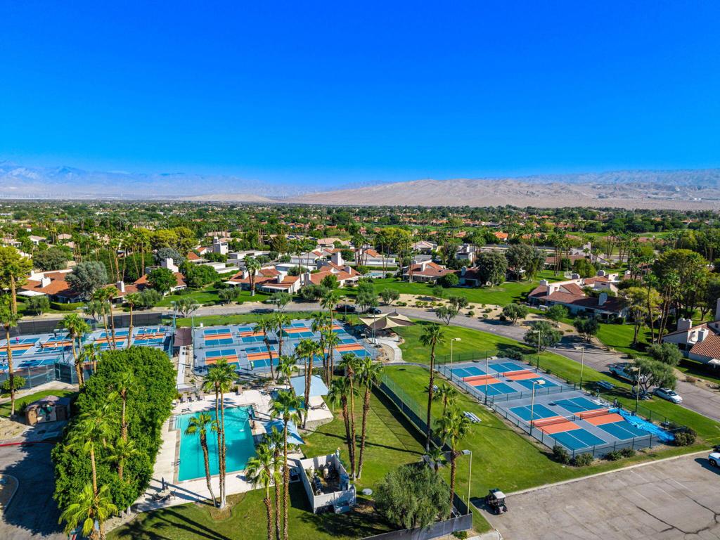 Mission Hills Country Club - Residential