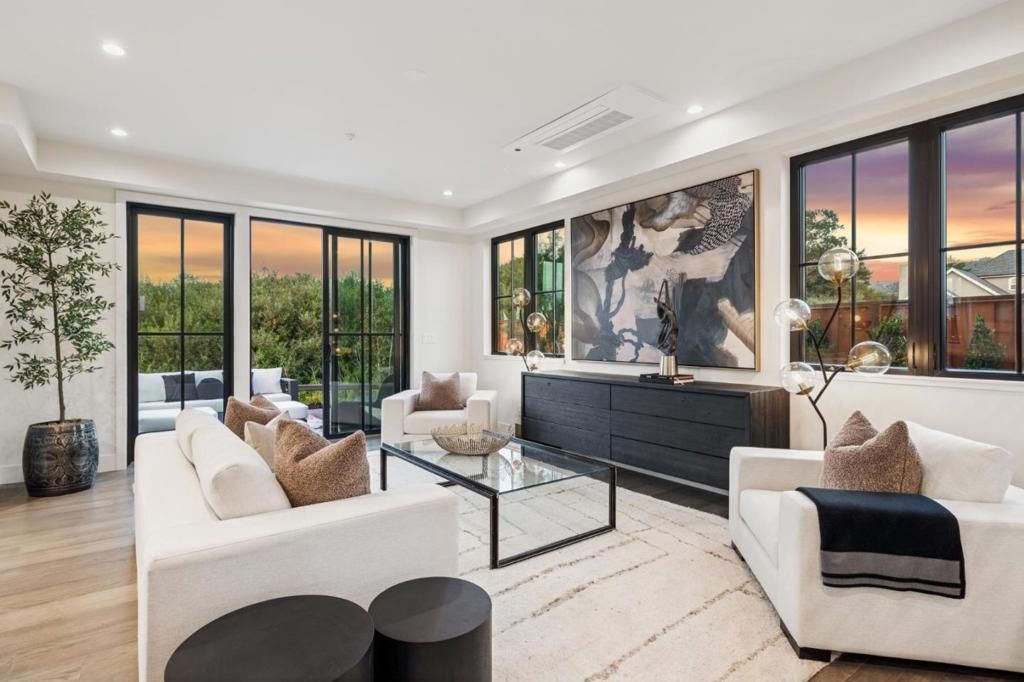 Photo of 587 Creekside Drive, Half Moon Bay, CA 94019 (MLS # ML82040324)