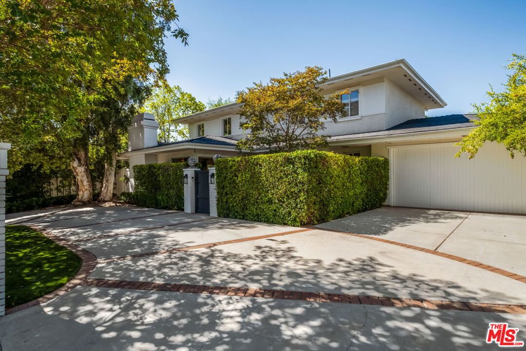 15071 Valley Vista Boulevard