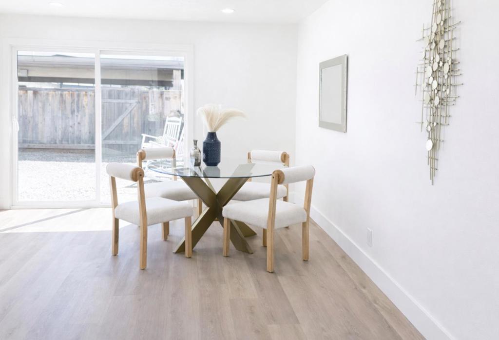 27799 Del Norte Court