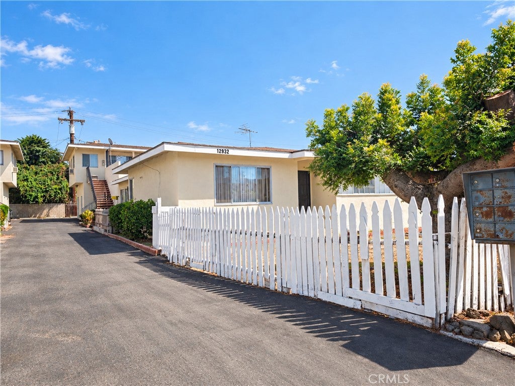 12922 Shackelford