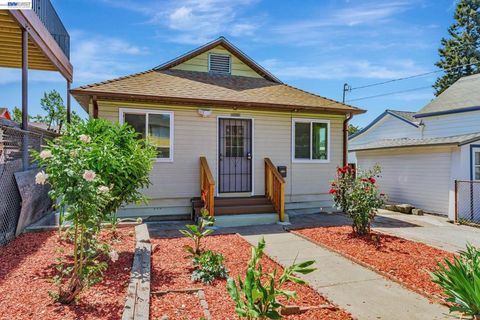Photo of 2720 Short St St, Oakland, CA 94619 (MLS # 41127650)