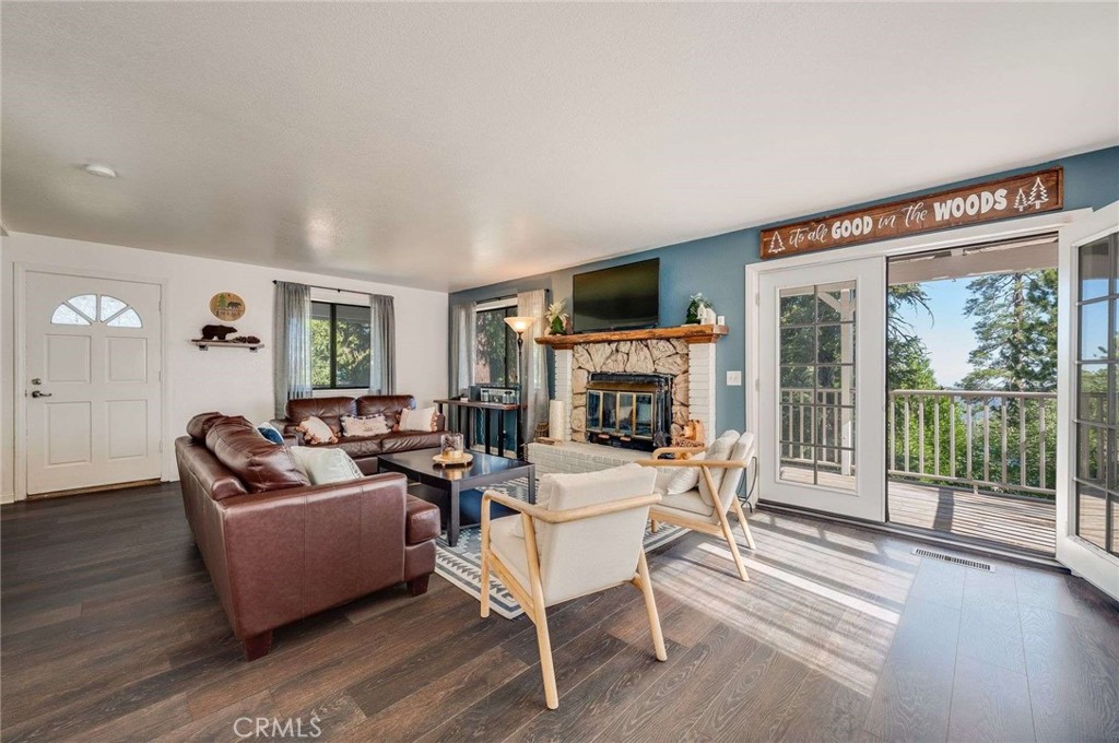 Twin Peaks (TWIN) - Residential