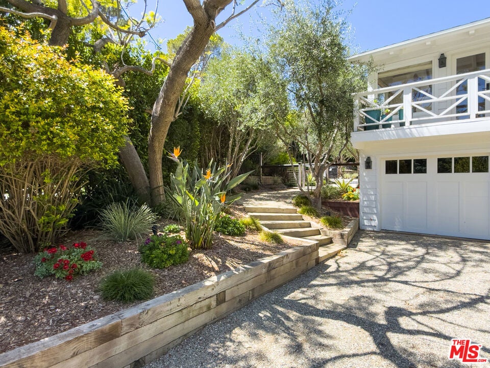 6456 Sycamore Meadows Drive