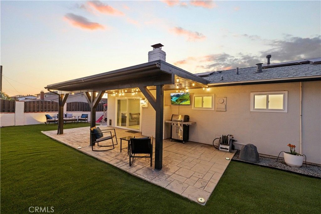 Photo of 2178 Cheam Avenue, Simi Valley, CA 93063 (MLS # SR26050613)