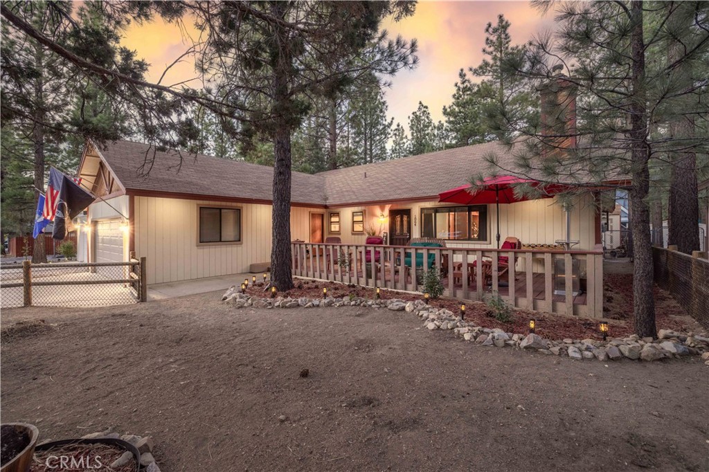 1064 Pine Lane