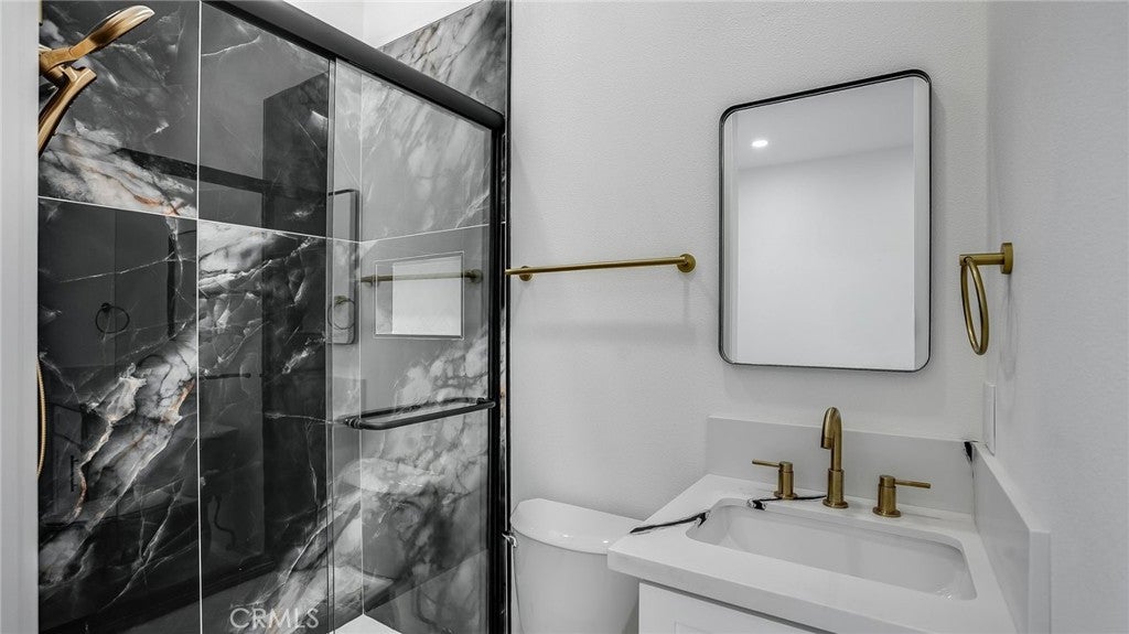 1822 Pomona, Costa Mesa CA 92627 - Photo 24