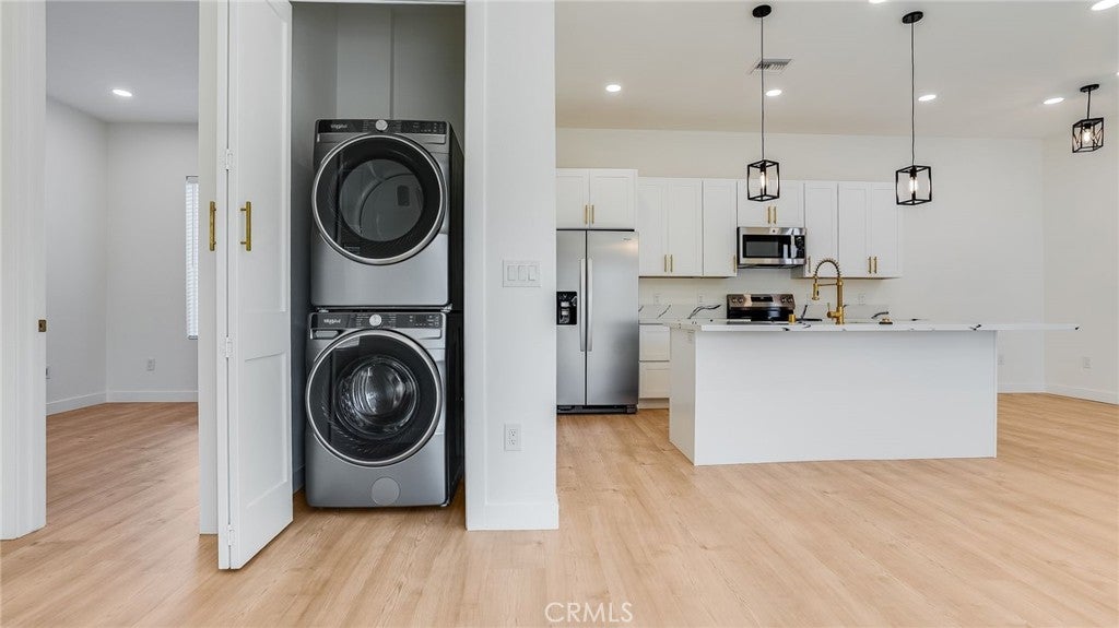 1822 Pomona, Costa Mesa CA 92627 - Photo 16