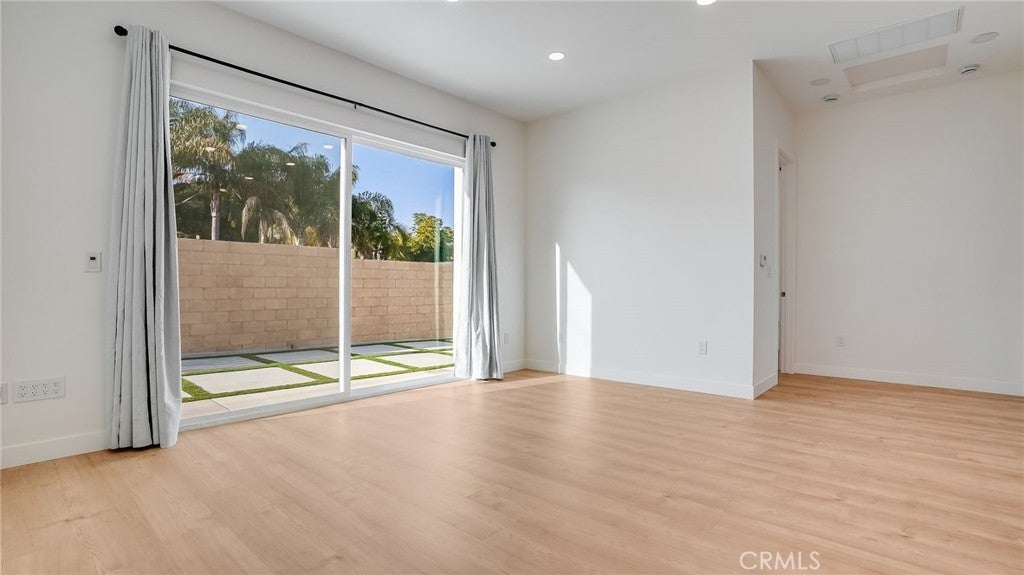 1822 Pomona, Costa Mesa CA 92627 - Photo 12