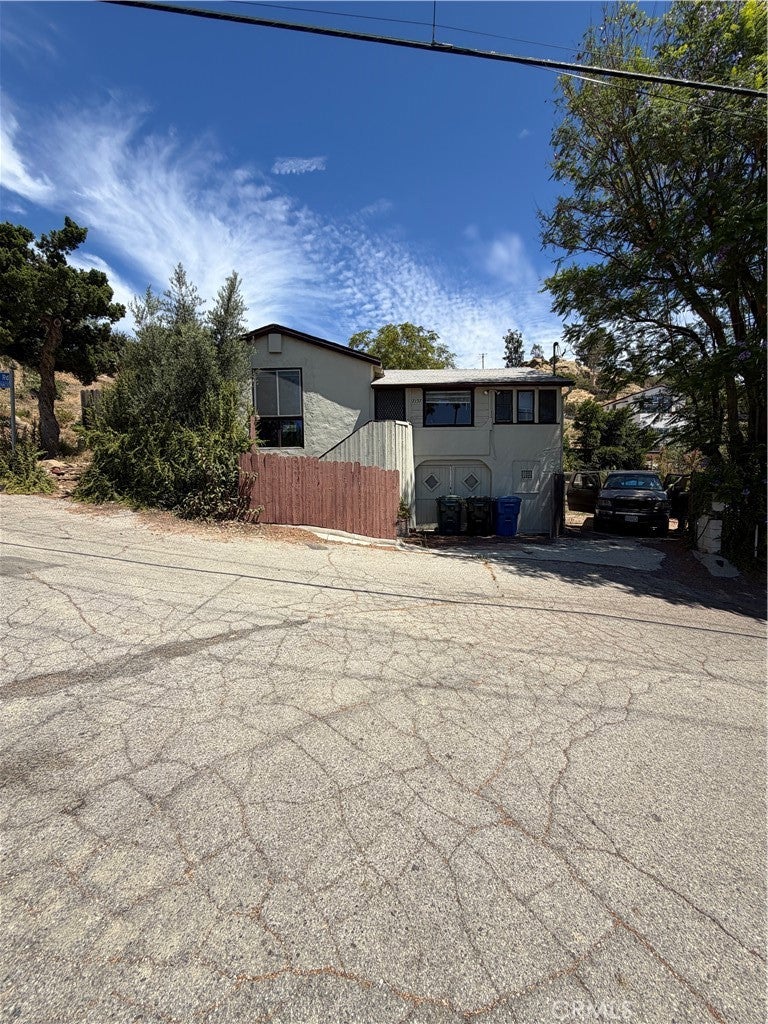 7157 Leota