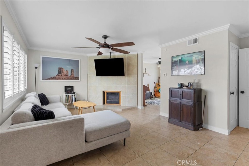 19880 Berkshire Lane