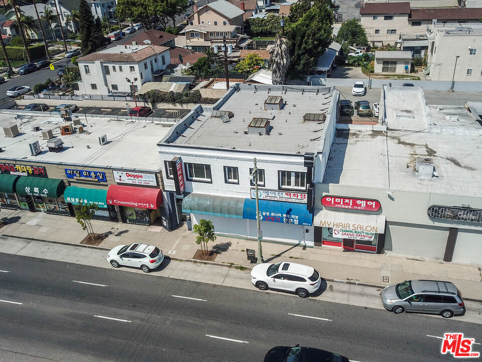 4015 W Olympic Boulevard