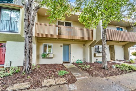 1119 1119 Camino Del Valle Alameda CA 94502