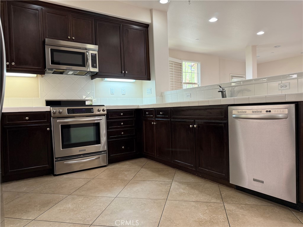 San Carlos (SANC) - Residential Lease
