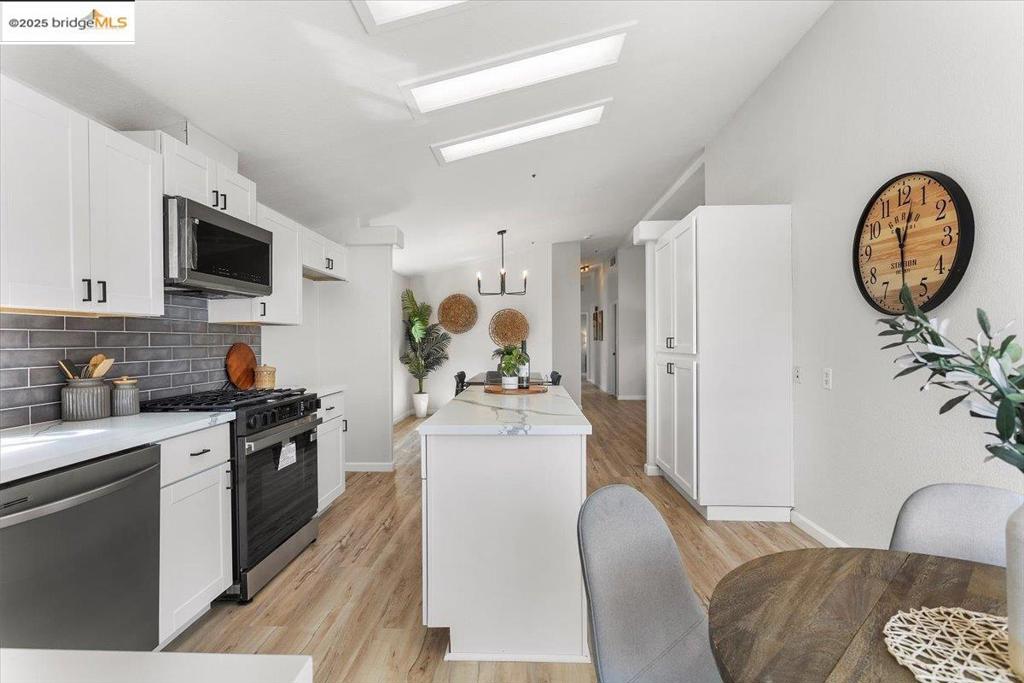 NEW HAVEN - Residential