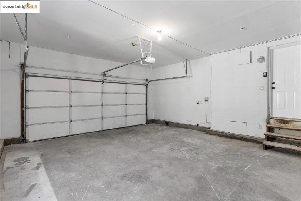 NEW HAVEN - Residential