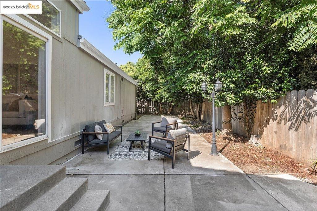 NEW HAVEN - Residential