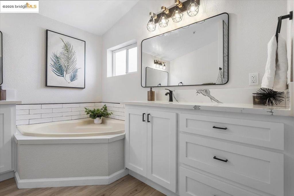 NEW HAVEN - Residential